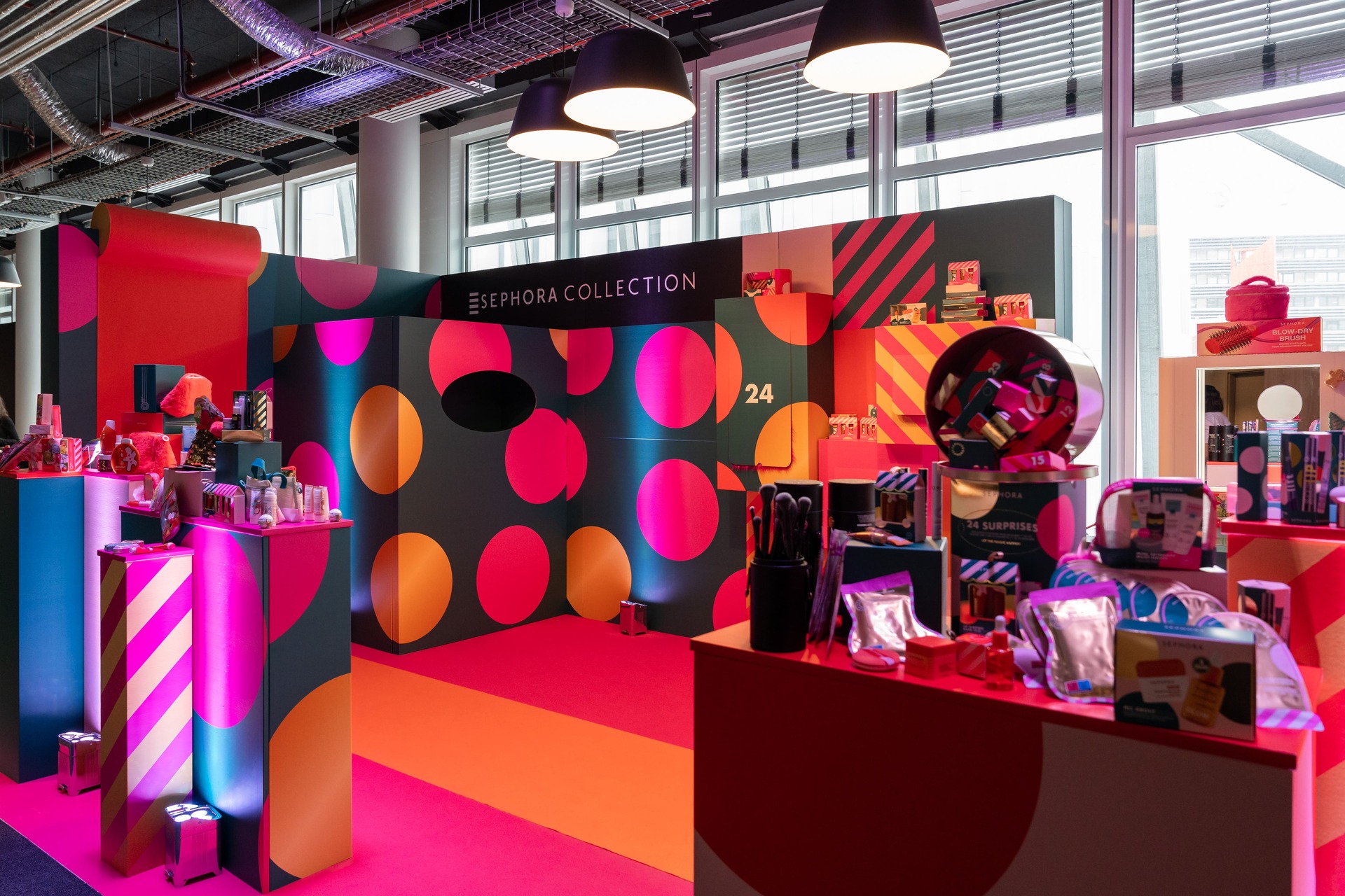 stand technique sur-mesure en un temps record pour une grande marque de cosmétique