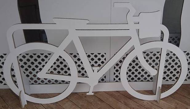 Vélo en carton